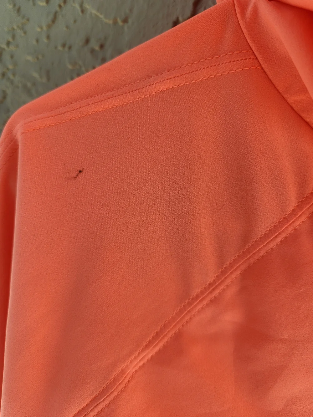Lululemon Sun Showers Jacket in the color Watermelon Coral/White. Size 8